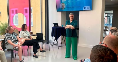 Pernille Slot underviser Fries Aktivitetsudvalg