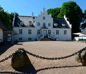 Flynderupgård med frokost